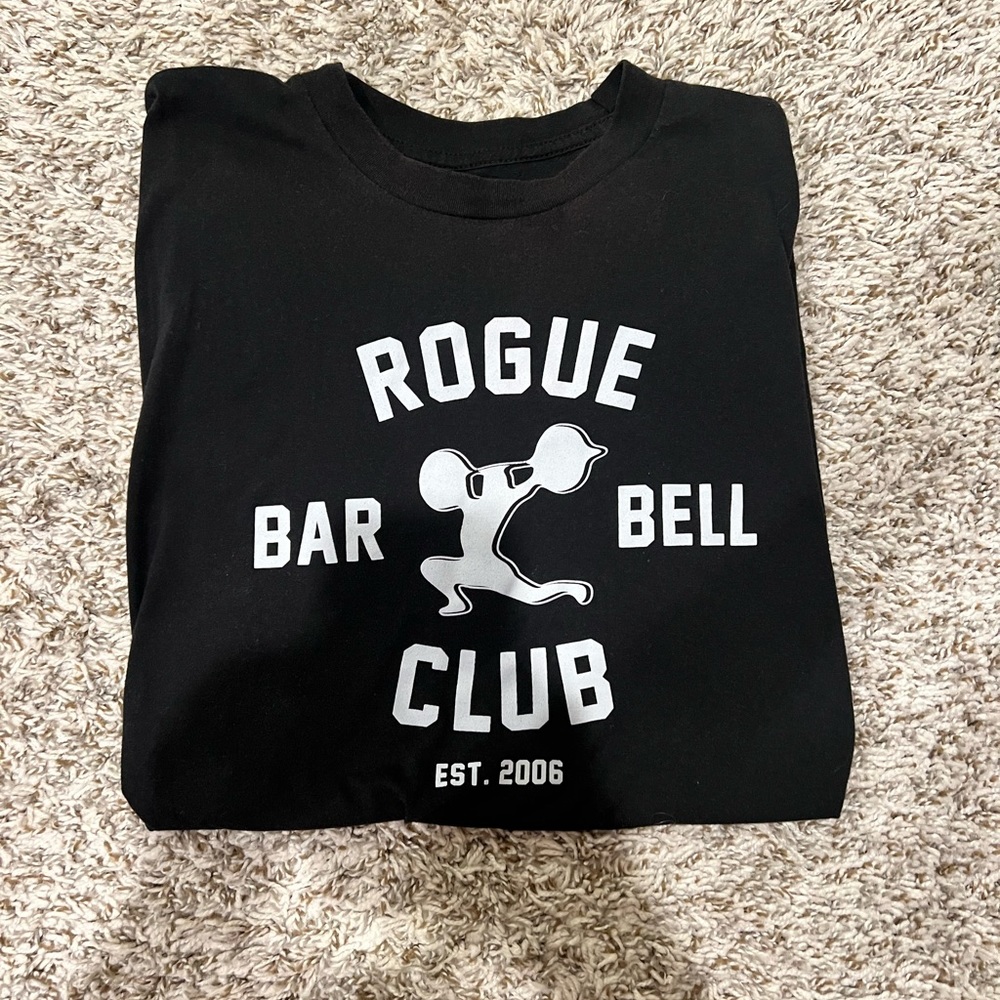 Men’s nike rogue tee